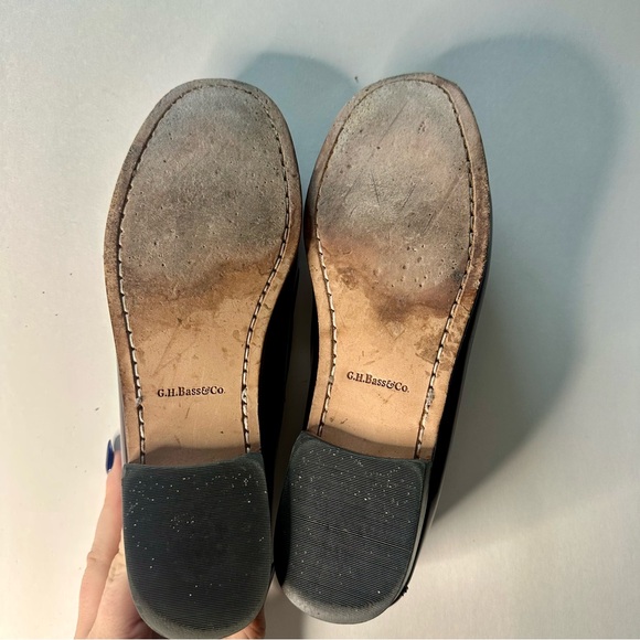 G.H. Bass Weejuns Burgundy Wine Leather Loafers, 8 - Picture 9 of 13